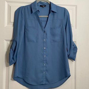I.N. San Francisco Women's blue V neck Button Up 3/4 Sleeve Shirt Blouse Small
